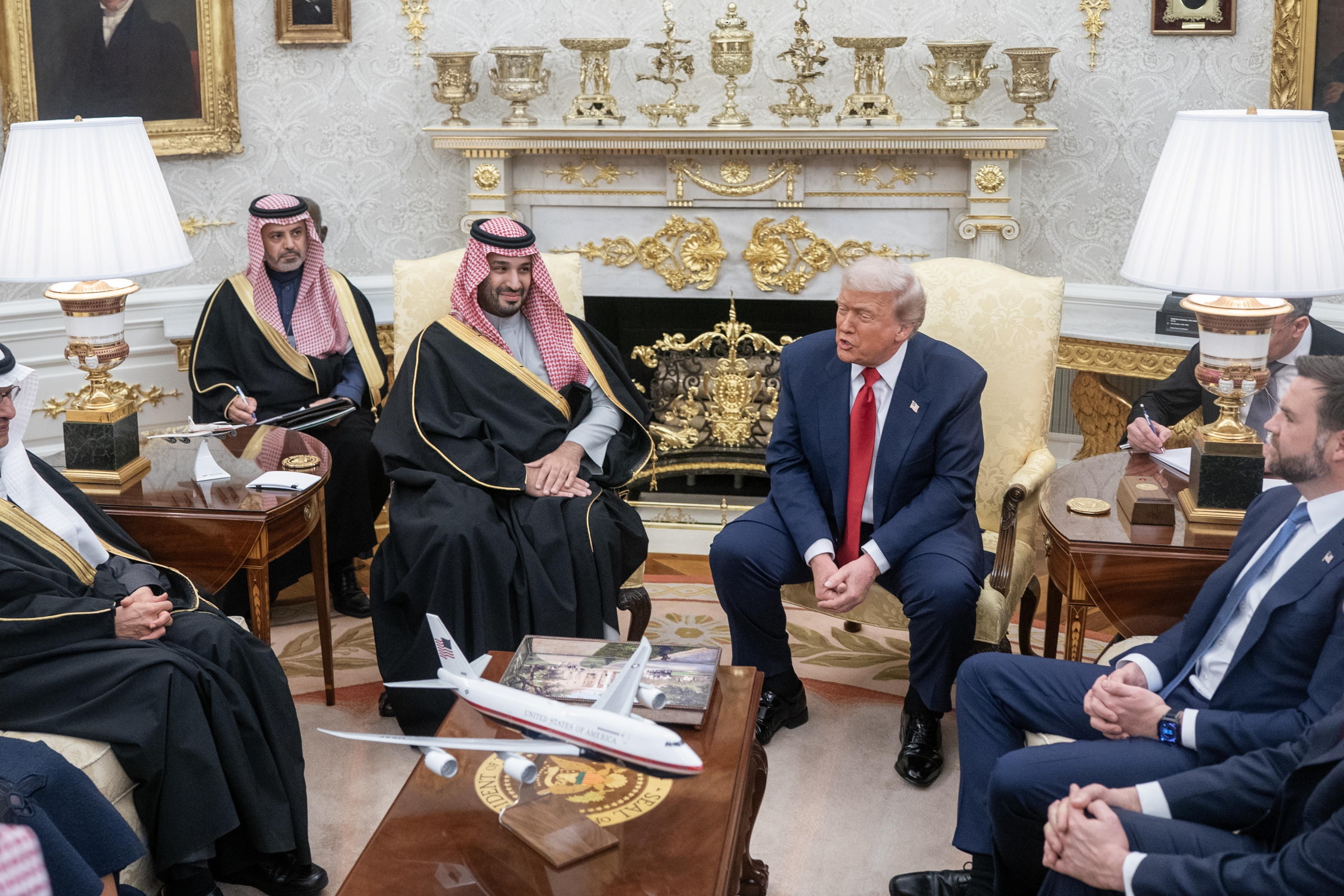 Trump accoglie bin Salman: un’alleanza peculiare