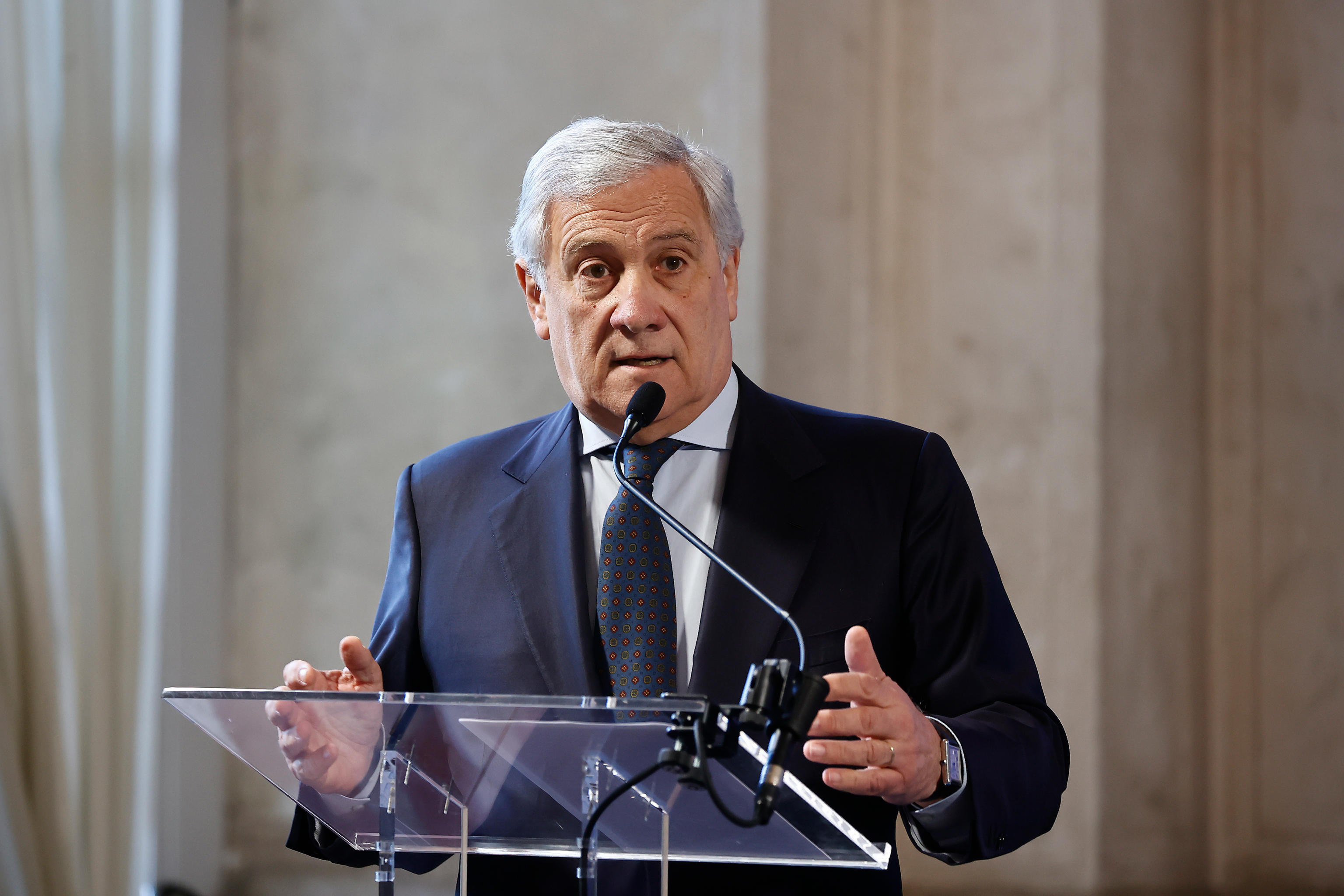 Legge elettorale, Tajani invoca un sistema proporzionale