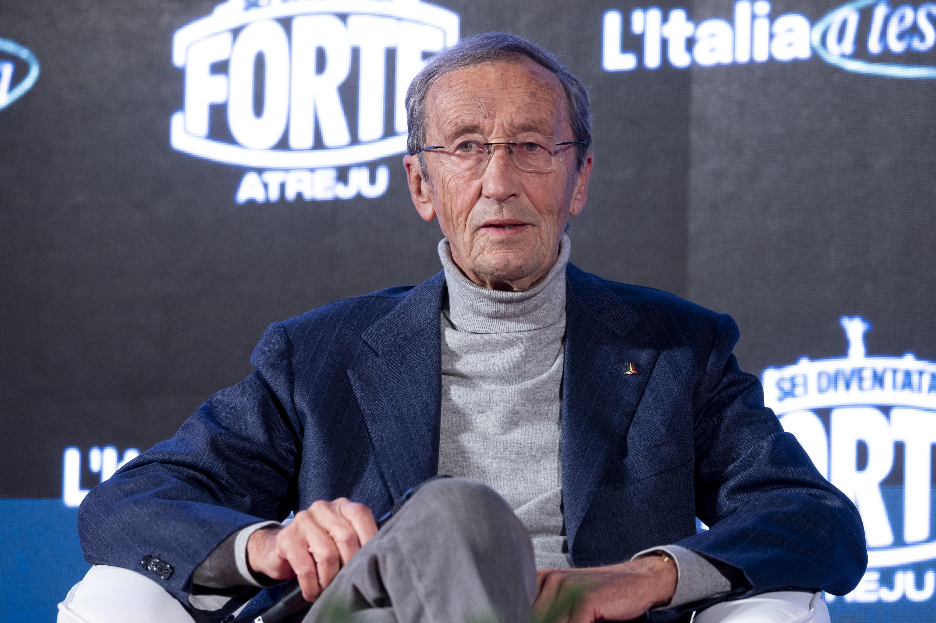 Atreju, l’ovazione per Gianfranco Fini