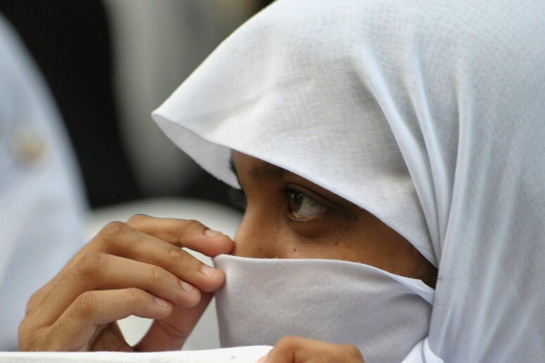 Il velo islamico: da simbolo religioso a strumento di propaganda