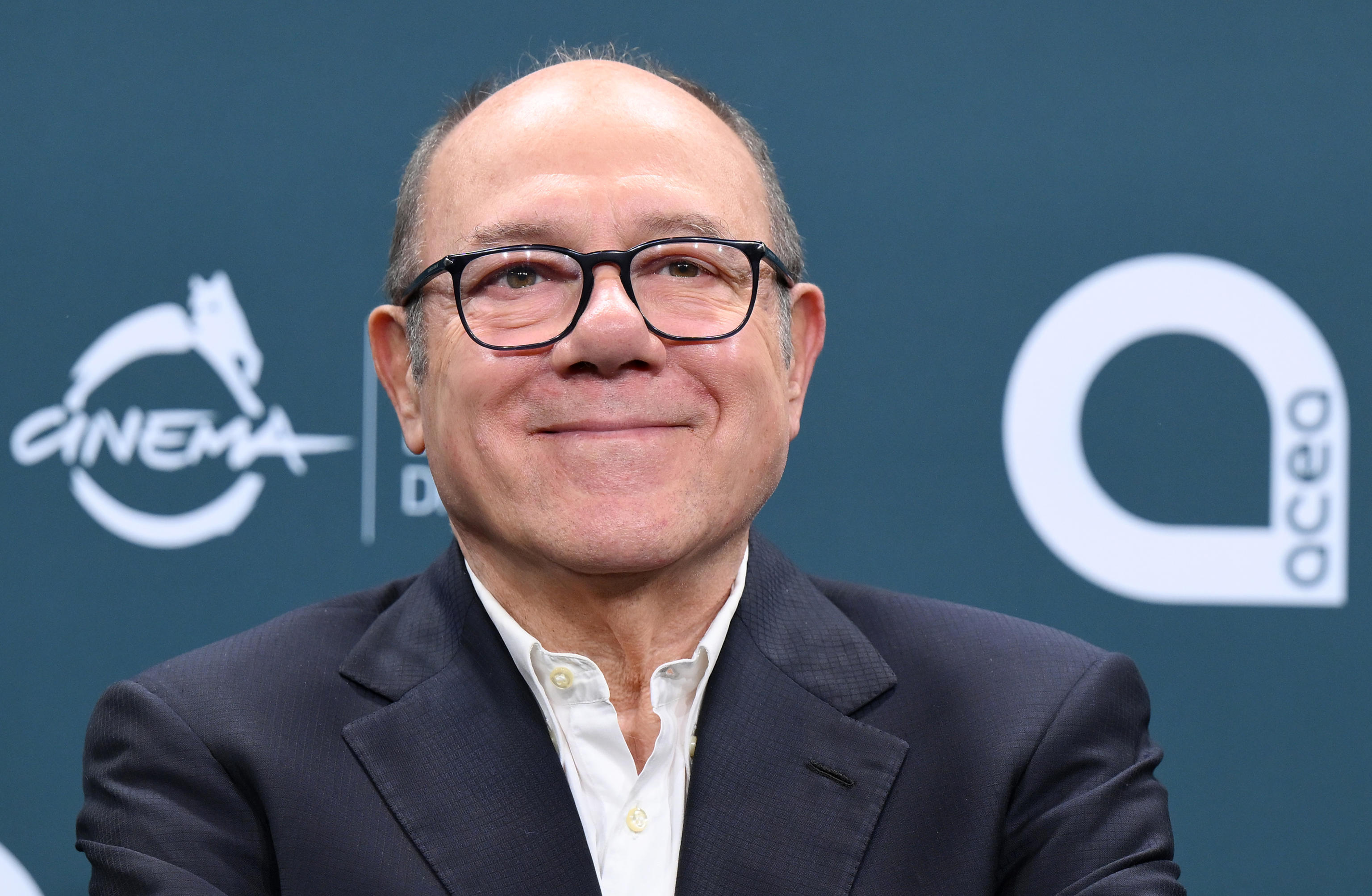 Visioni. “Vita da Carlo 4”, una divertente ma discontinua stagione finale