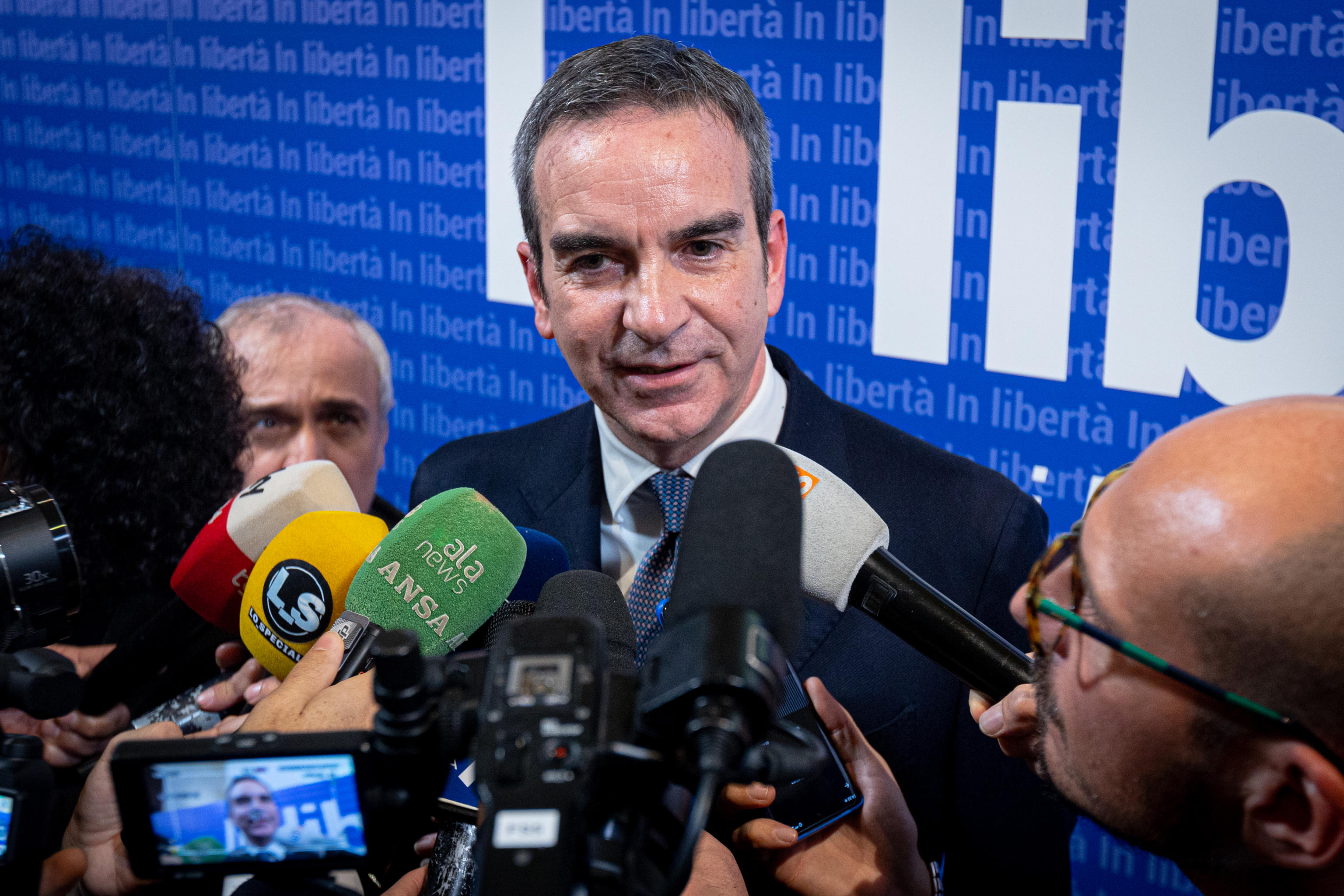 Centrodestra, Occhiuto: “Si apra una discussione per attrarre liberali e riformisti”