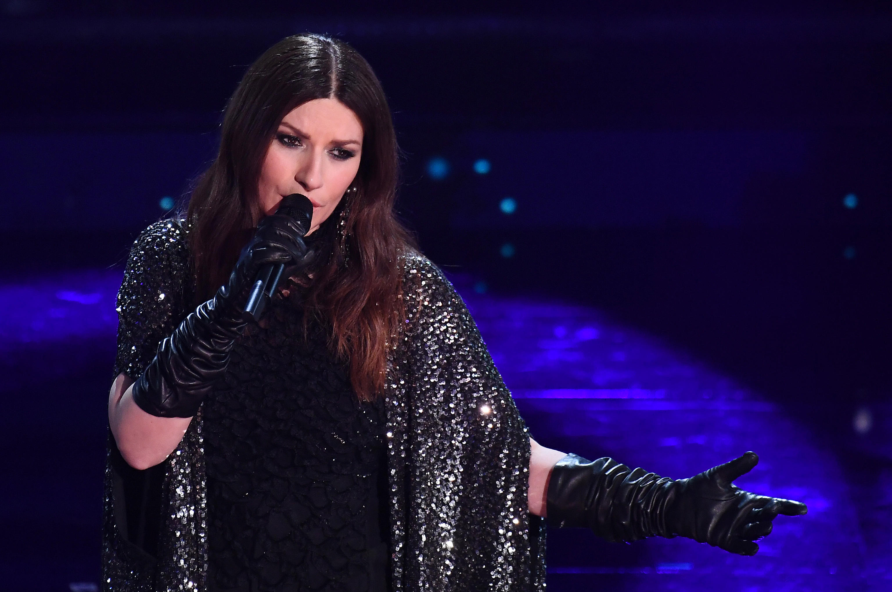 Sanremo, Laura Pausini sarà co-conduttrice di Conti 