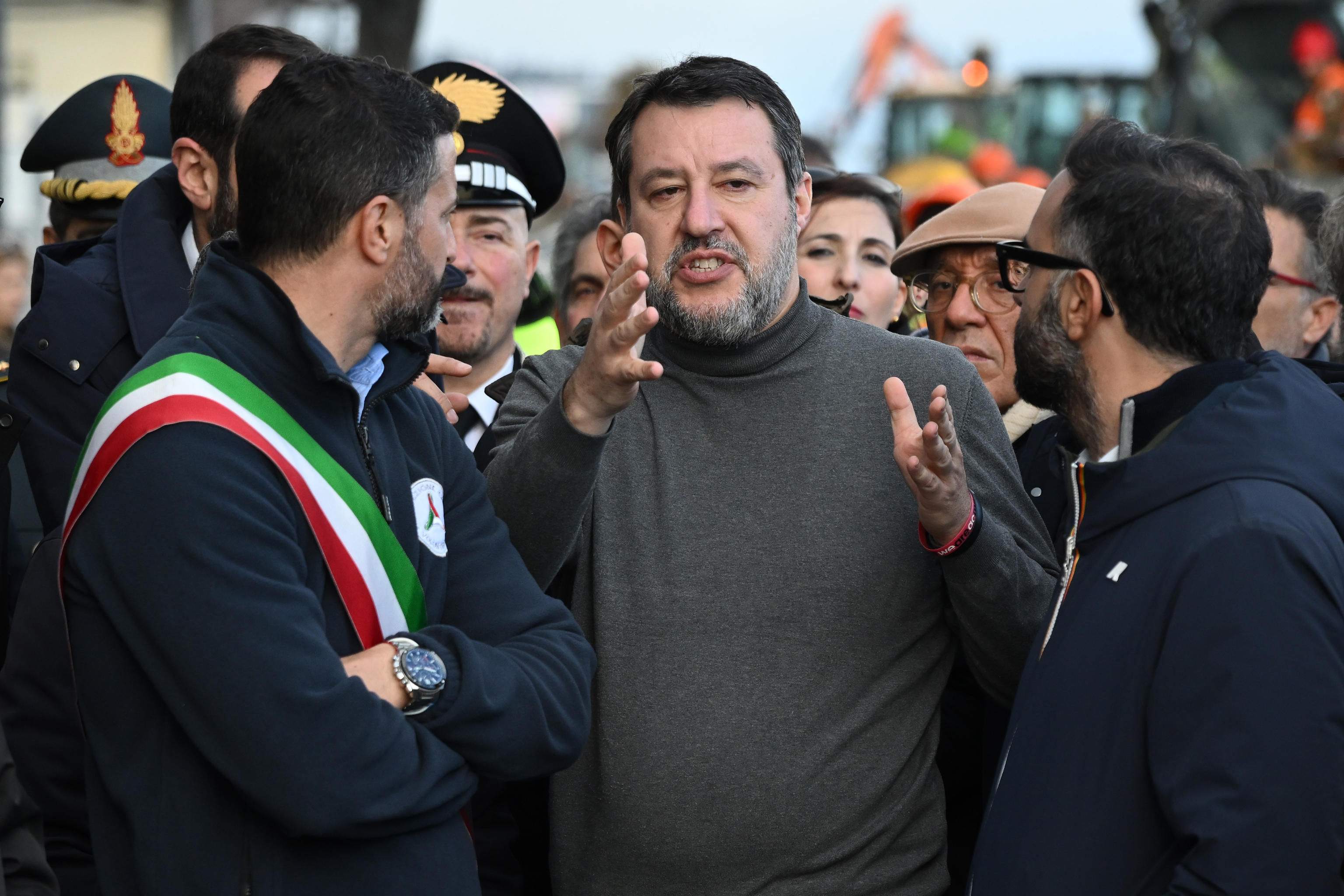 Salvini: “I soldi per il Ponte sullo stretto non si toccano”