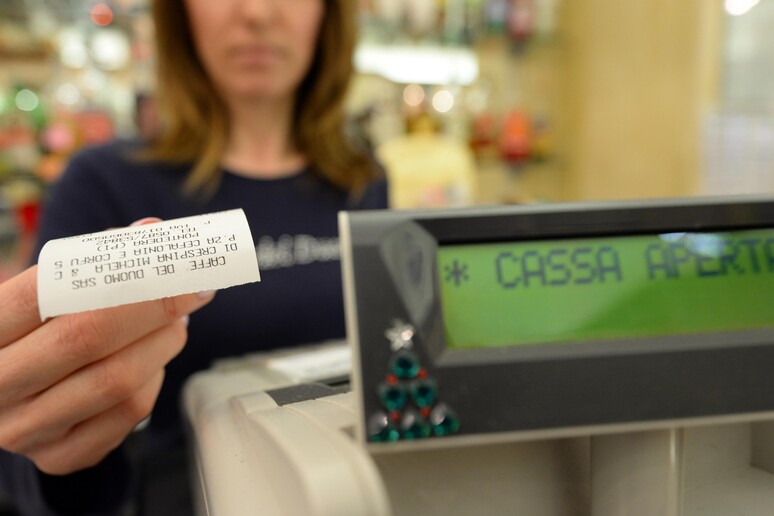 L’Iva, una tassa che non si vede ma si paga ogni giorno