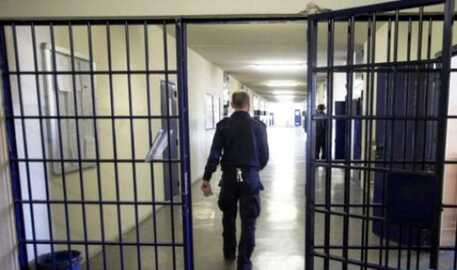 L’agente di reparto nelle carceri italiane