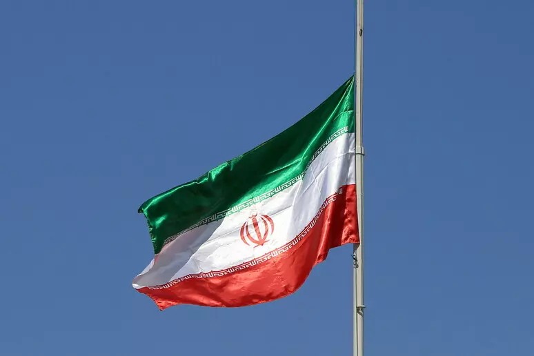 Iran, Giorgia Meloni sottolinea: “Nessun intervento militare italiano”