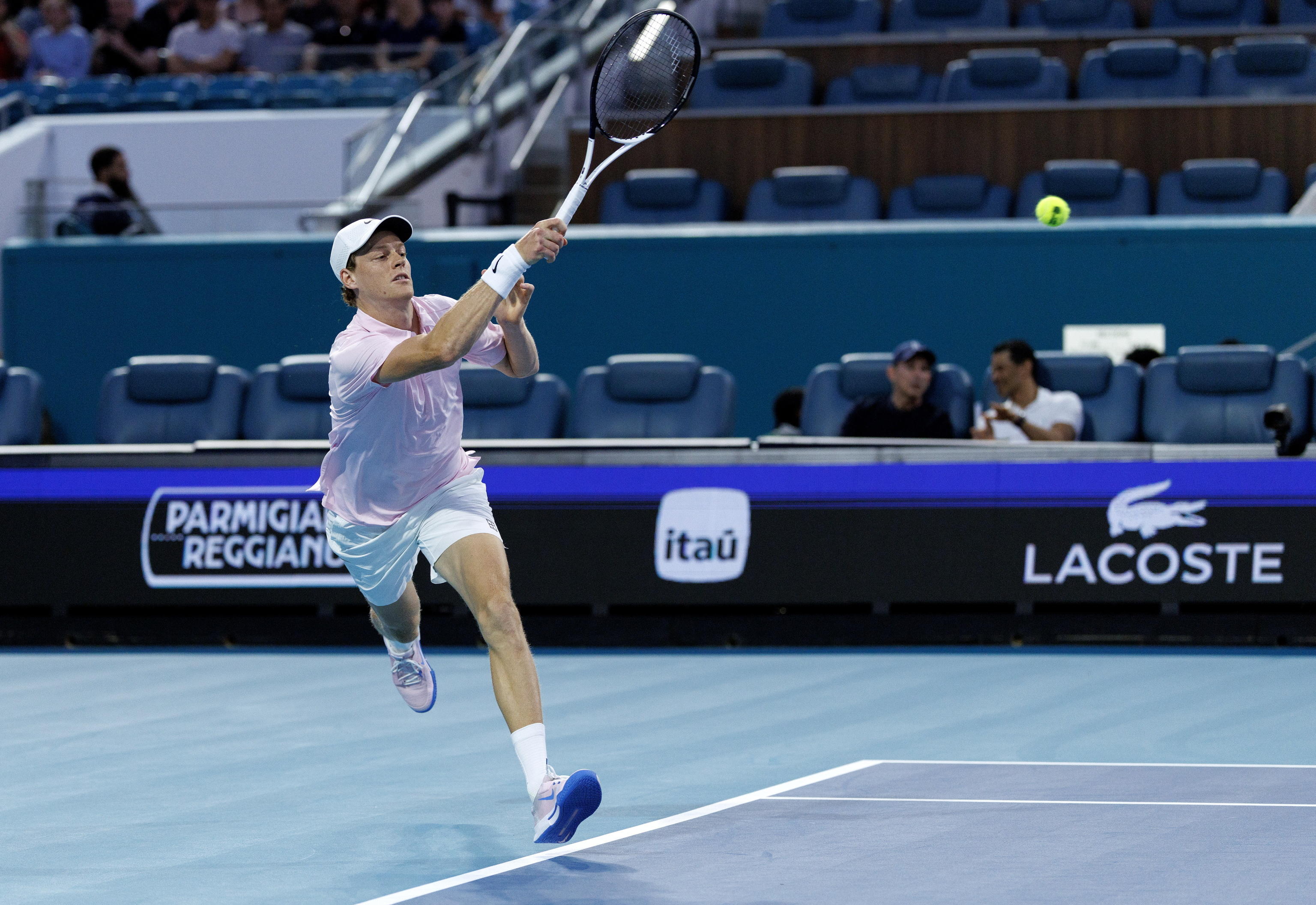 Sinner travolge Moutet e mette Michelsen nel mirino