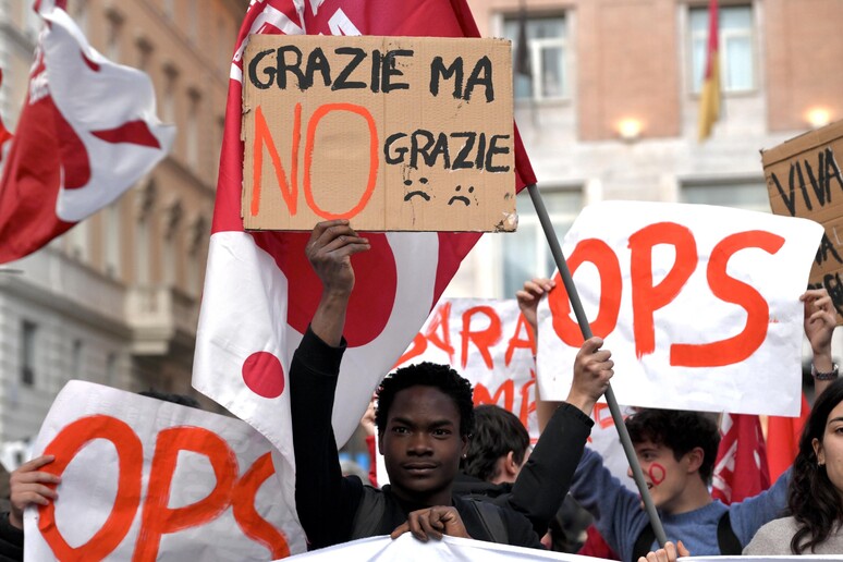 Un “No” reazione dei troppi paria d’Italia