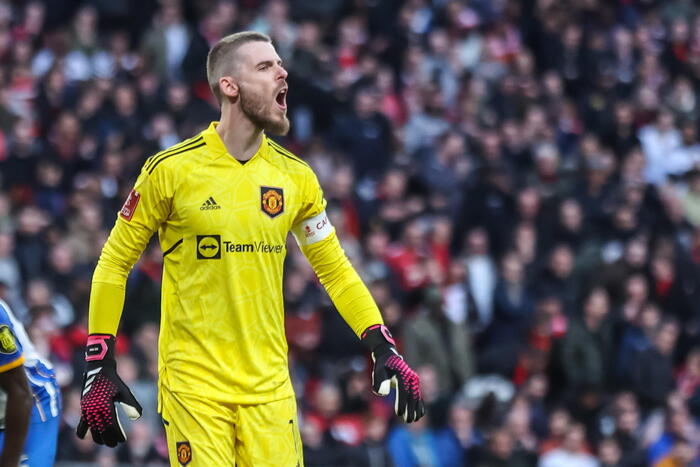 Oltre il calcio: la lezione di De Gea ai giovani