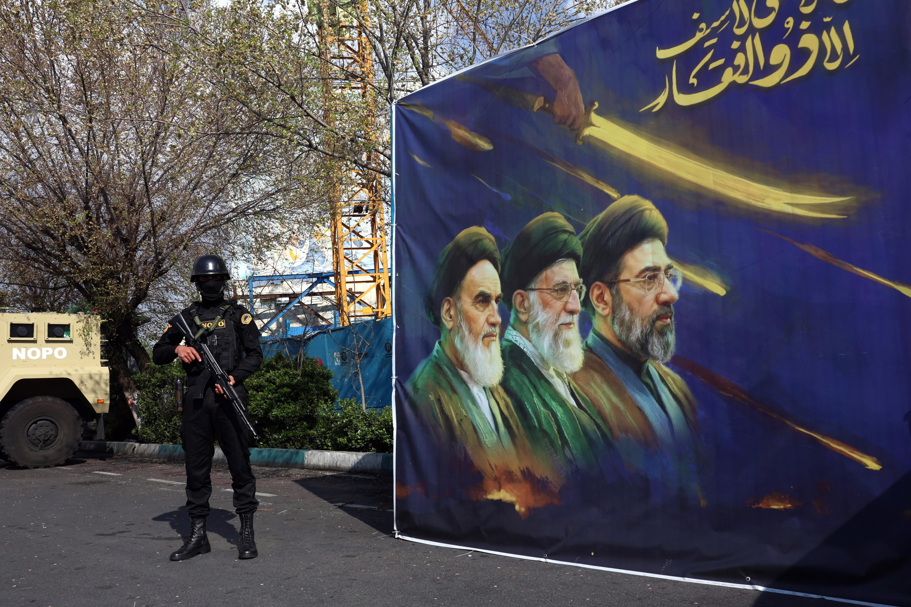 Trump: in Iran “manca poco alla vittoria”