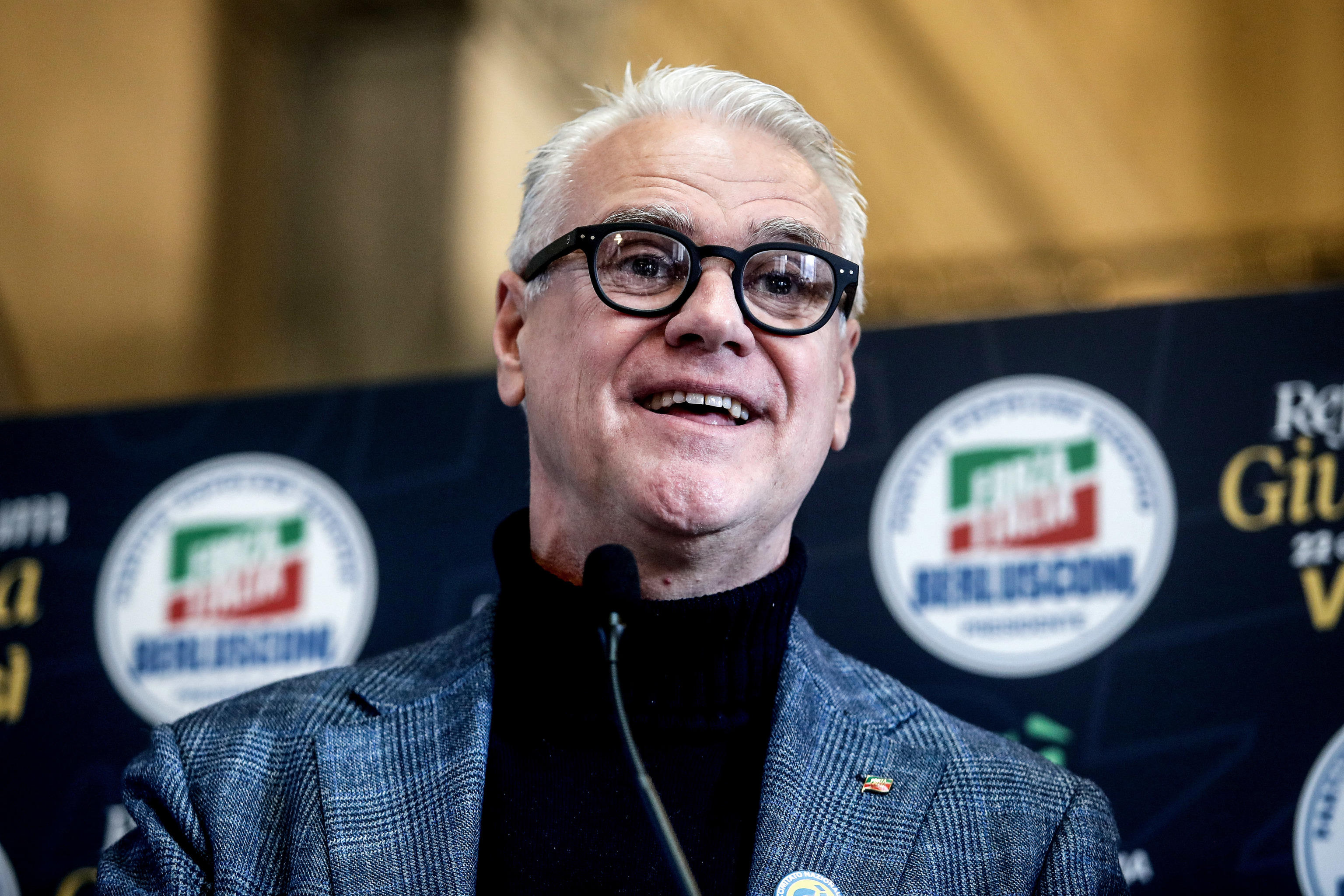Forza Italia, Zangrillo: “È normale che Tajani si confronti con Marina”