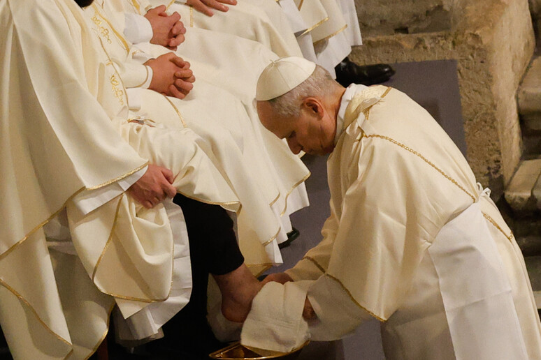 Il Giovedì Santo di Leone: “L’uomo bestemmia quando vuole vincere uccidendo”