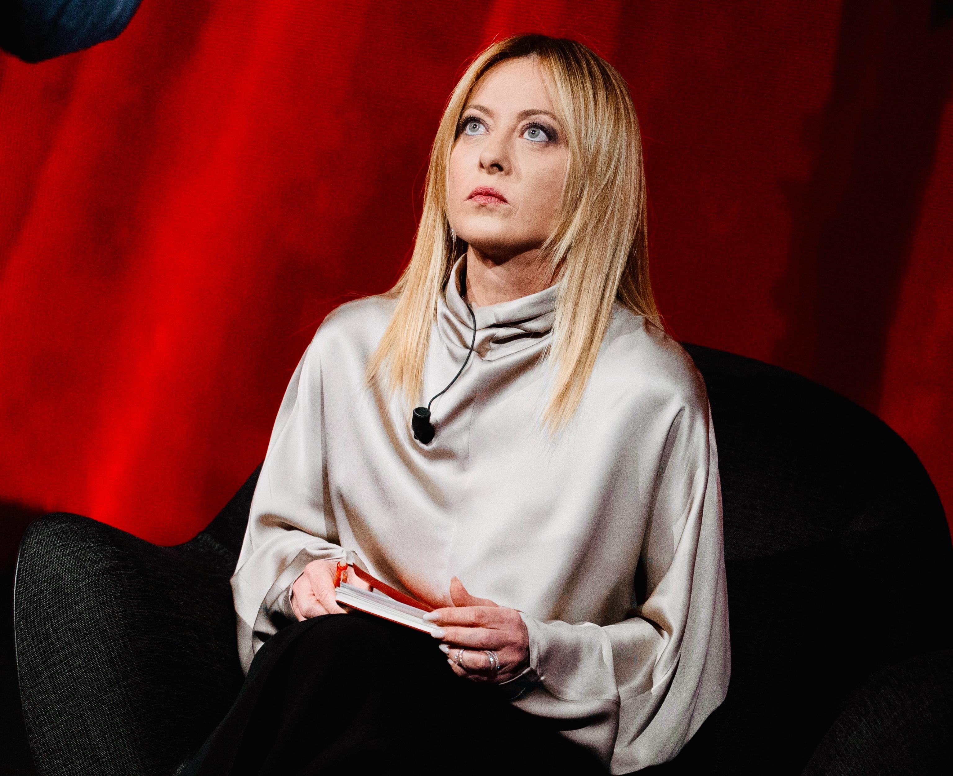 Meloni risponde: impegno contro le mafie “cristallino”