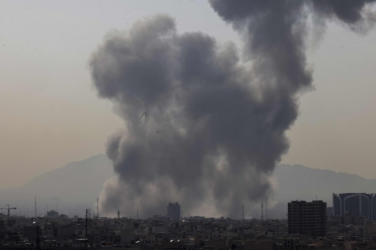 #Albait. Possiamo accettare l’annessione iraniana del Libano?