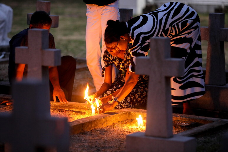 Mainstream woke a fari spenti sul Myanmar