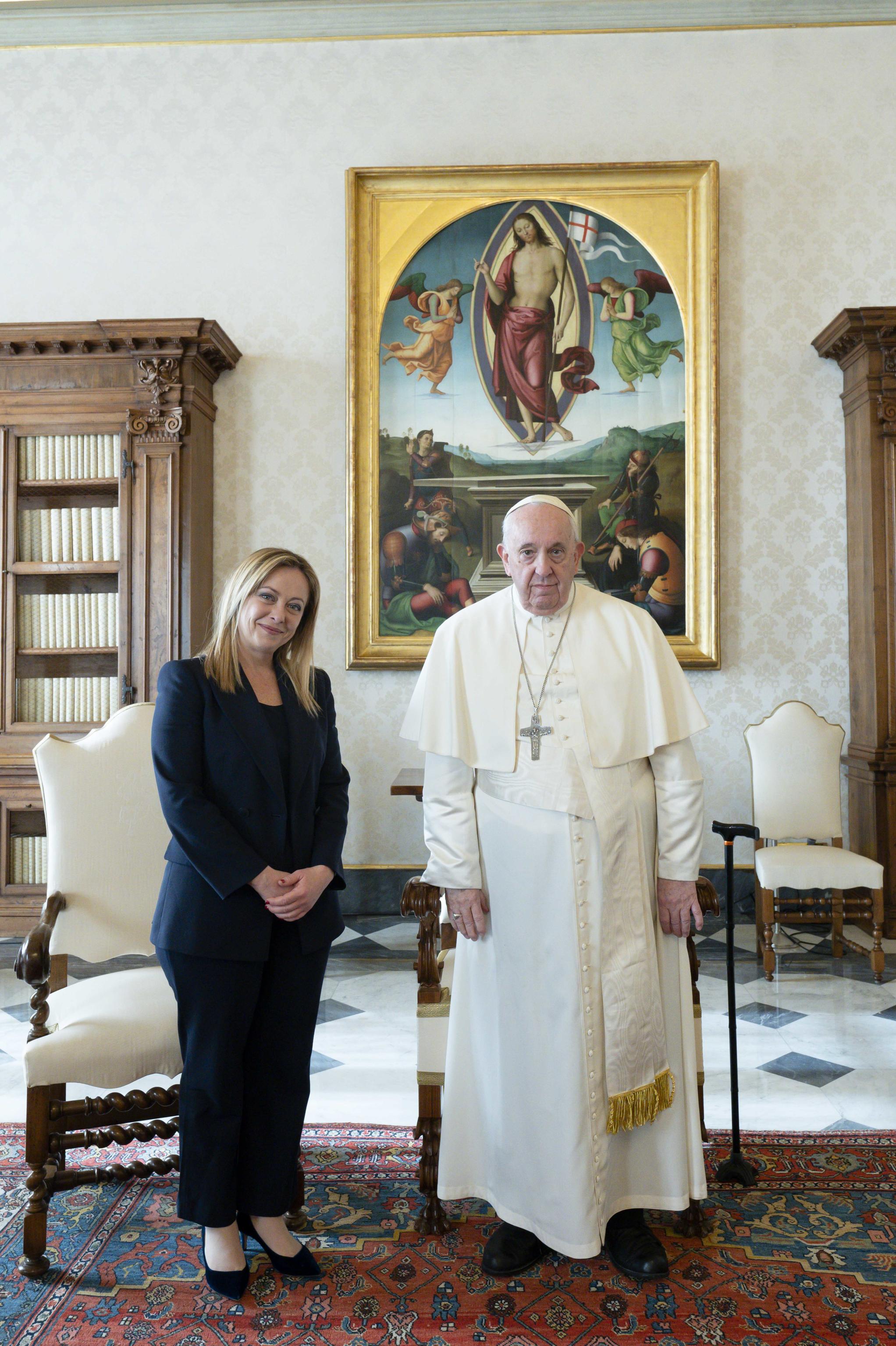 Realpolitik? Basta un po’ di “troppa frociaggine”