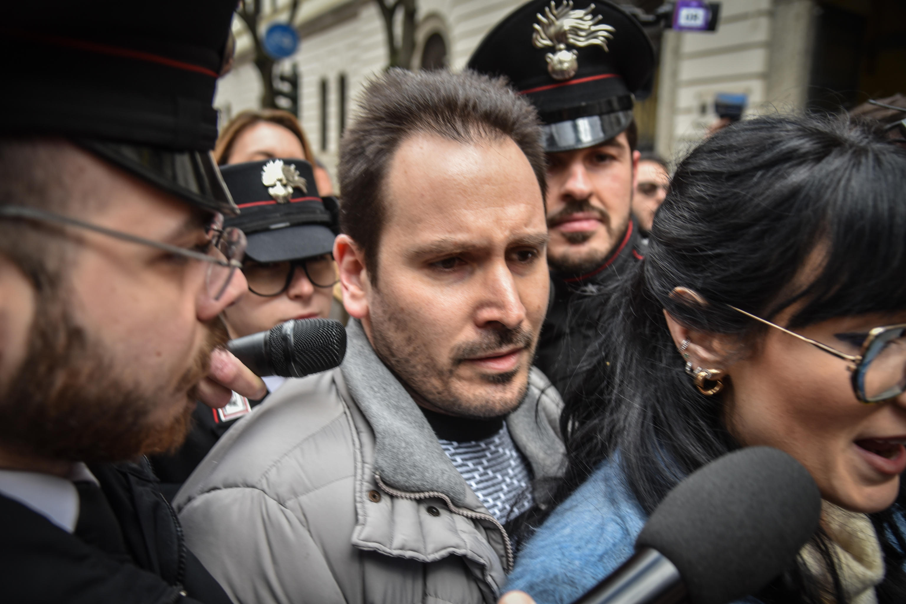 Perché il “Principe delle tenebre” difende Sempio? (Video)