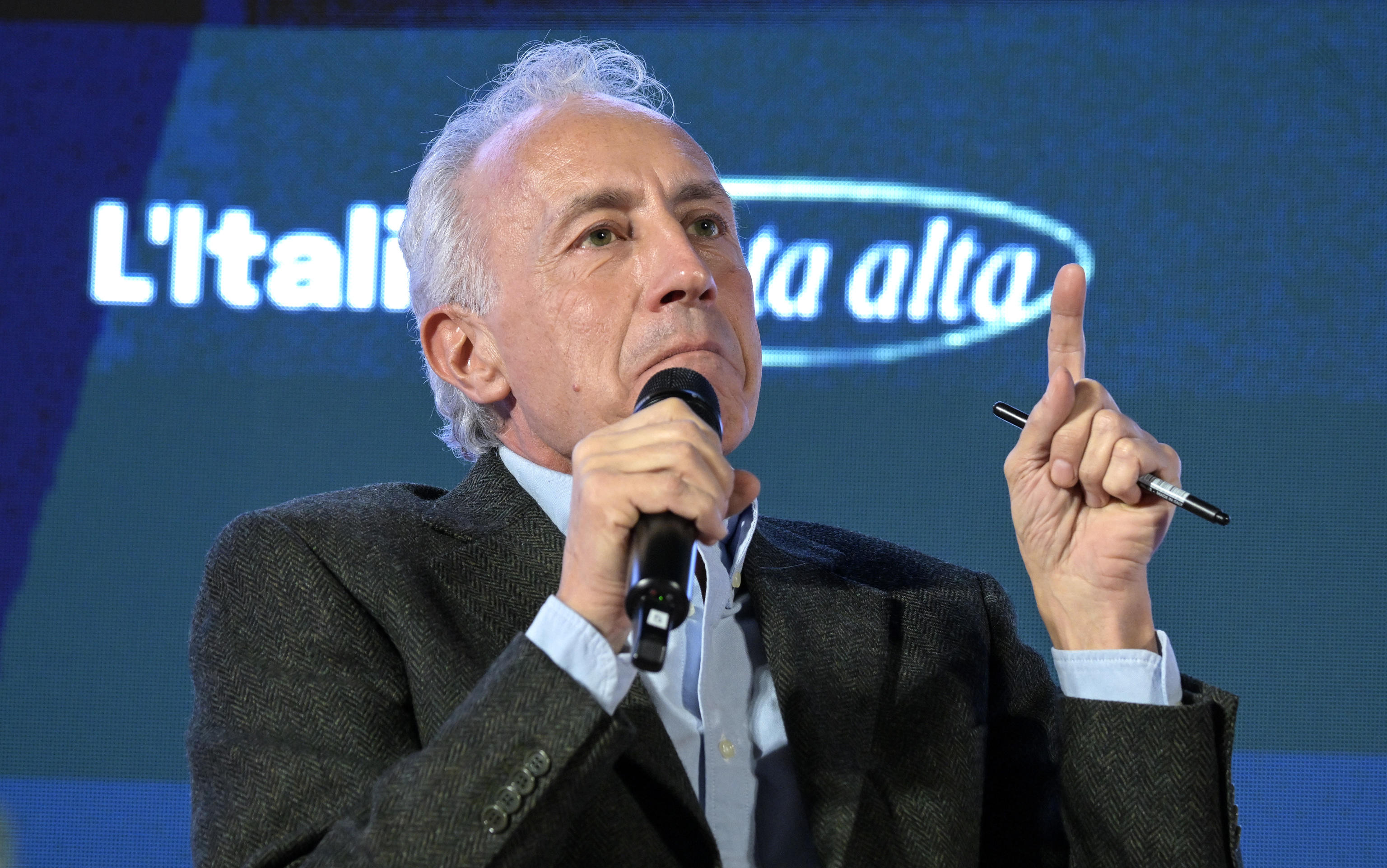 La superiorità morale di chi non sbaglia mai