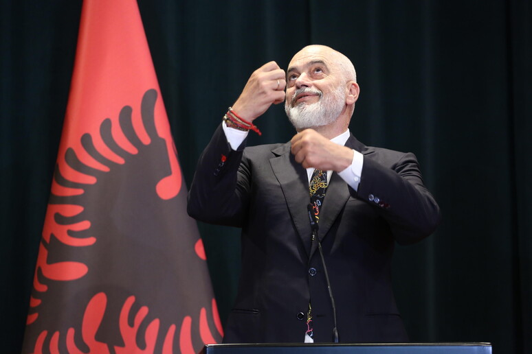 Albania tra Bruxelles e Washington