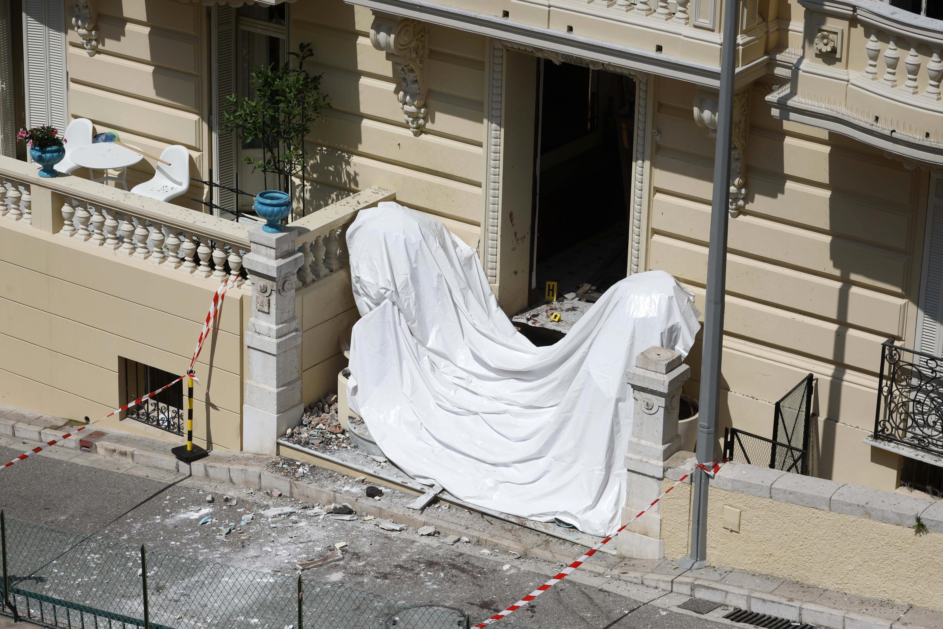 Esplosione nel Principato: attentato a un oligarca ucraino