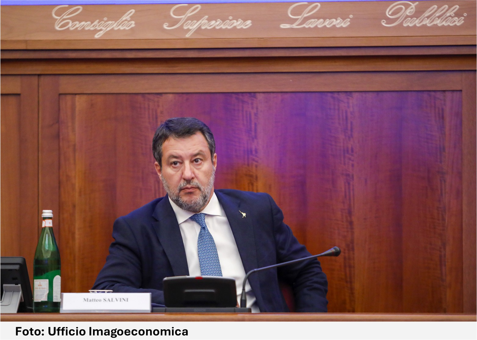 Lega, Salvini torna a rivendicare il Viminale