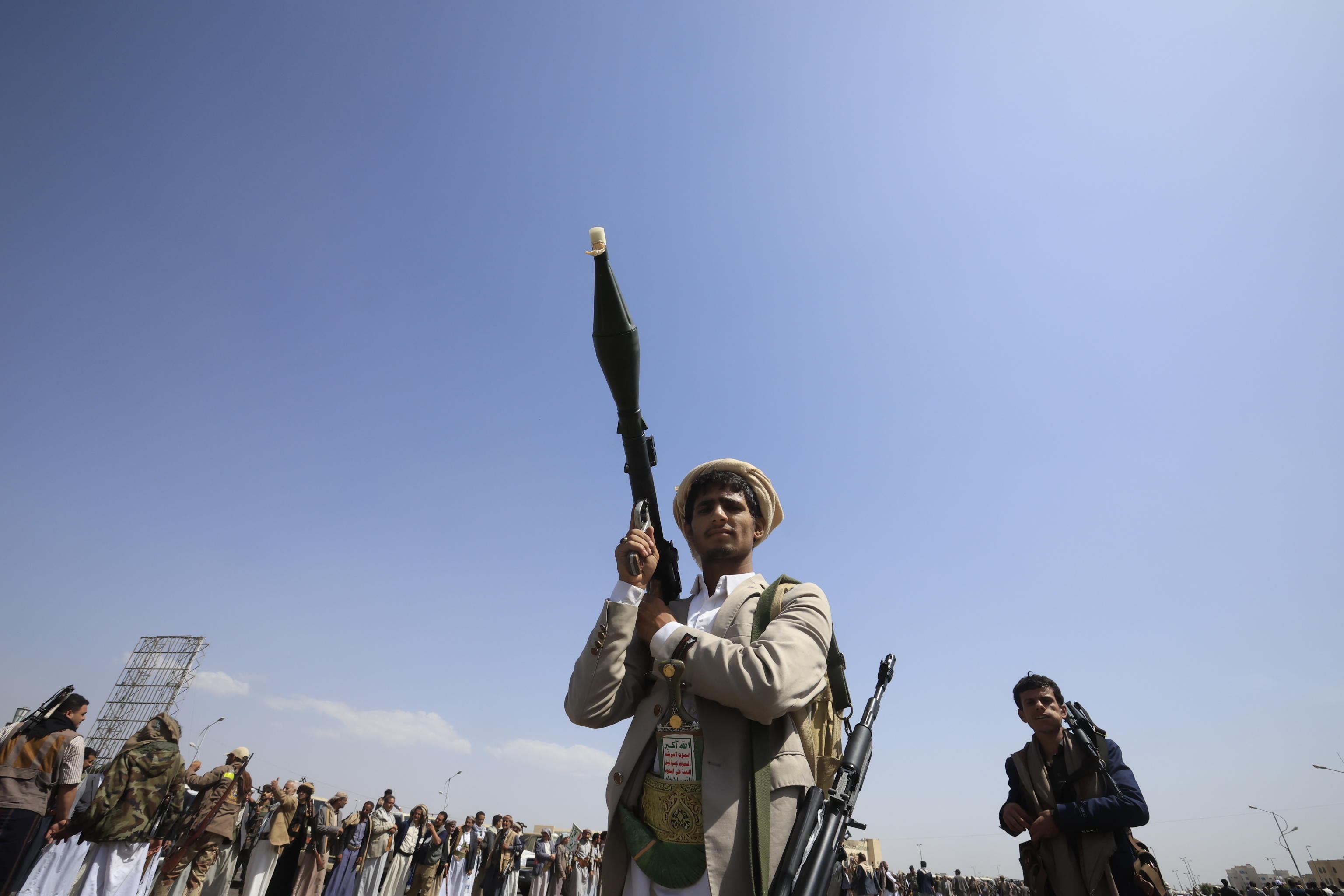 L’Iran ha chiesto agli Houthi di chiudere il Mar Rosso