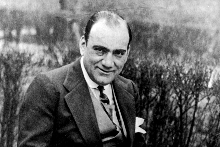 Enrico Caruso in clinica