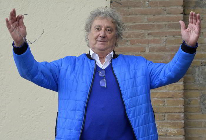 Iacchetti, la rabbia come ultimo spettacolo