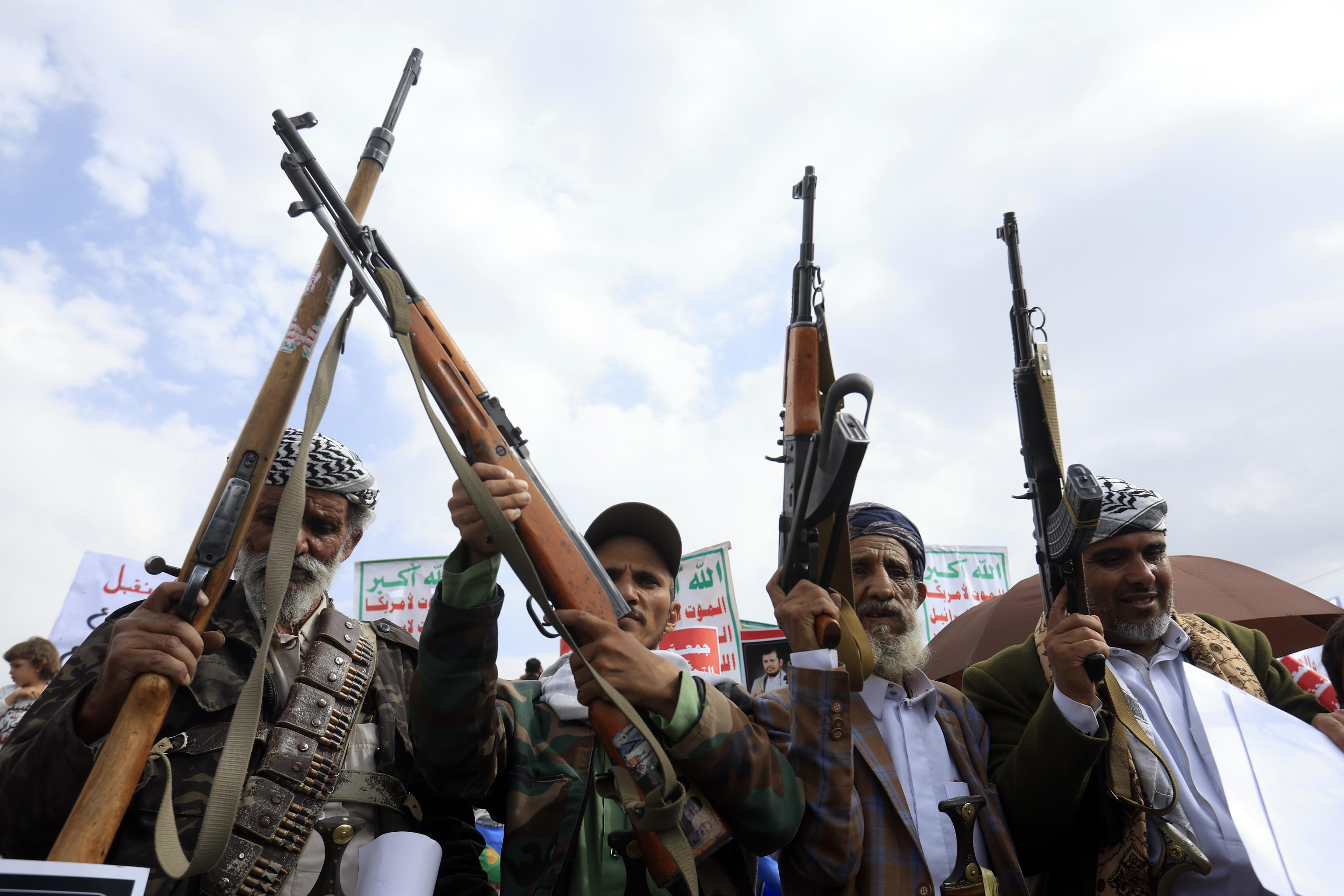 Attacchi Houthi nel Mar Rosso, Usa: l’Iran è responsabile