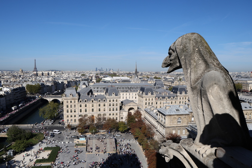 La crociata di Parigi contro la proprietà