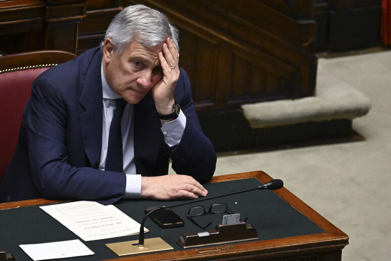 La lunga estate di Antonio Tajani