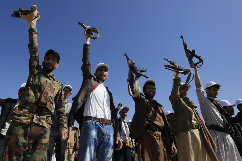 Una nuova coalizione presto in guerra contro gli Houthi