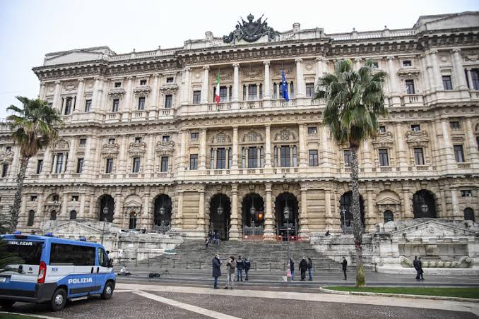 Giustizia tributaria: tra tutela del contribuente e valorizzazione dell’esperienza dei giudici onorari