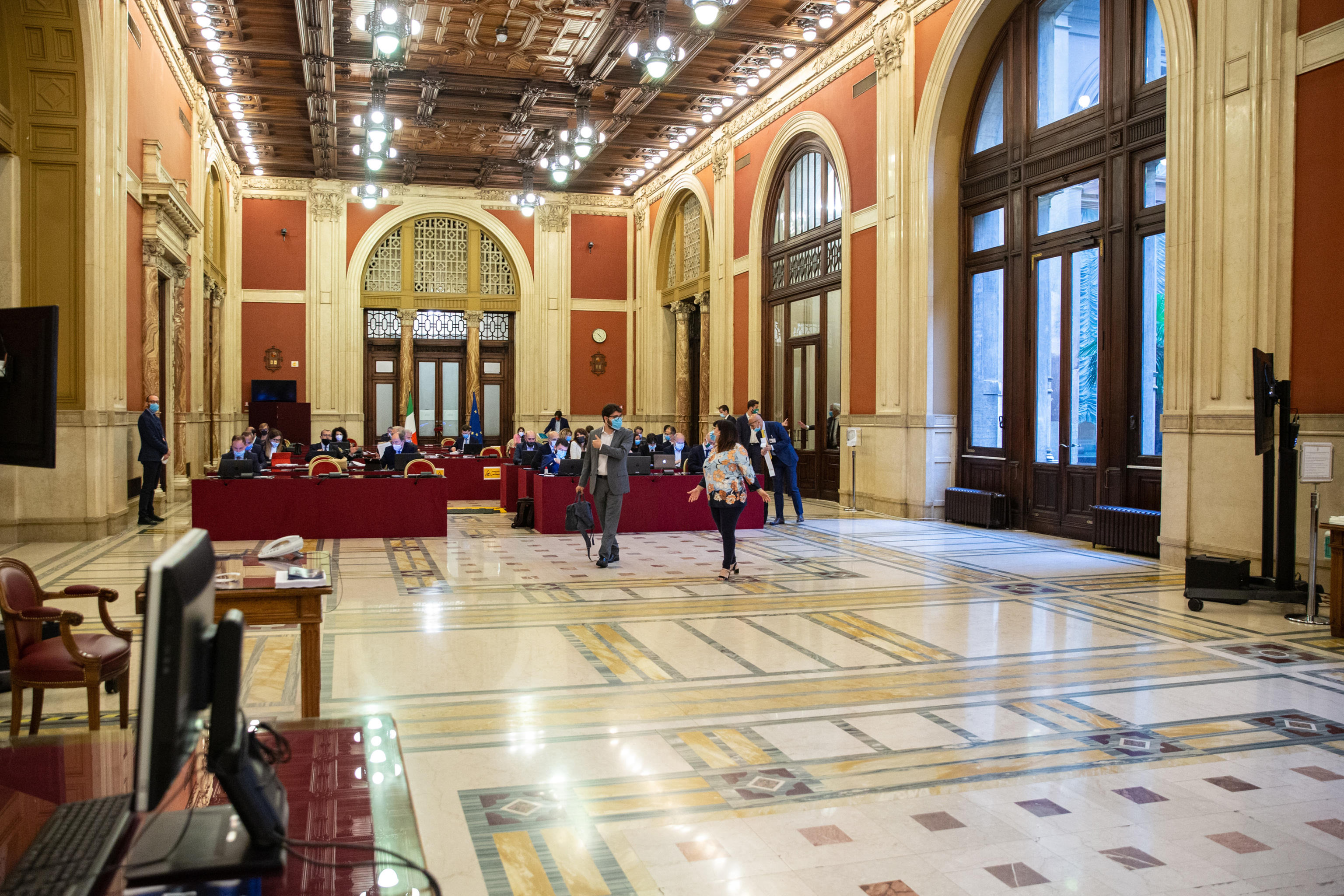 Postazioni informatiche autonome per i collaboratori parlamentari
