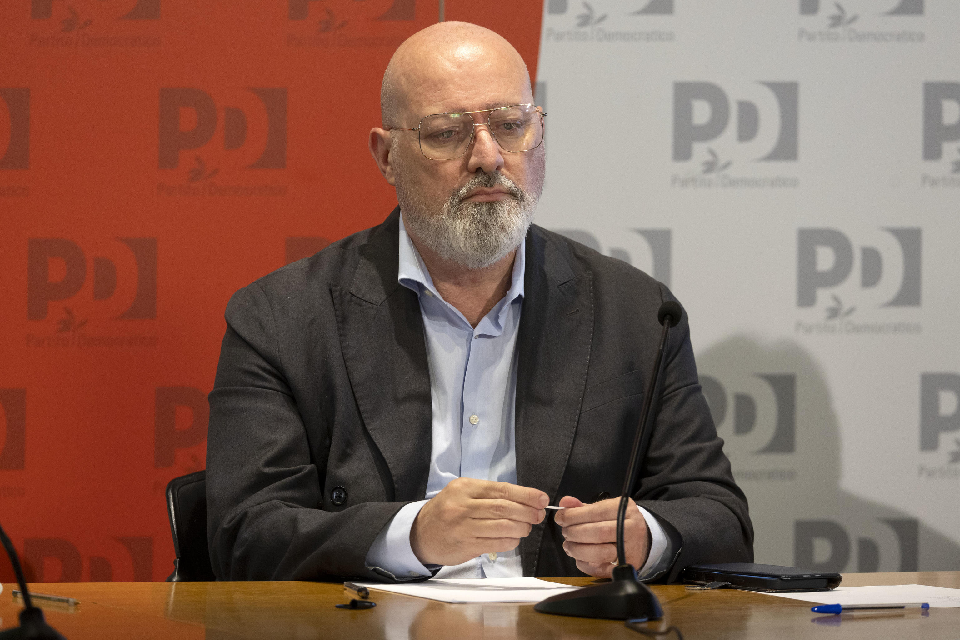 Compatisco Bonaccini, uno che ha studiato troppo poco
