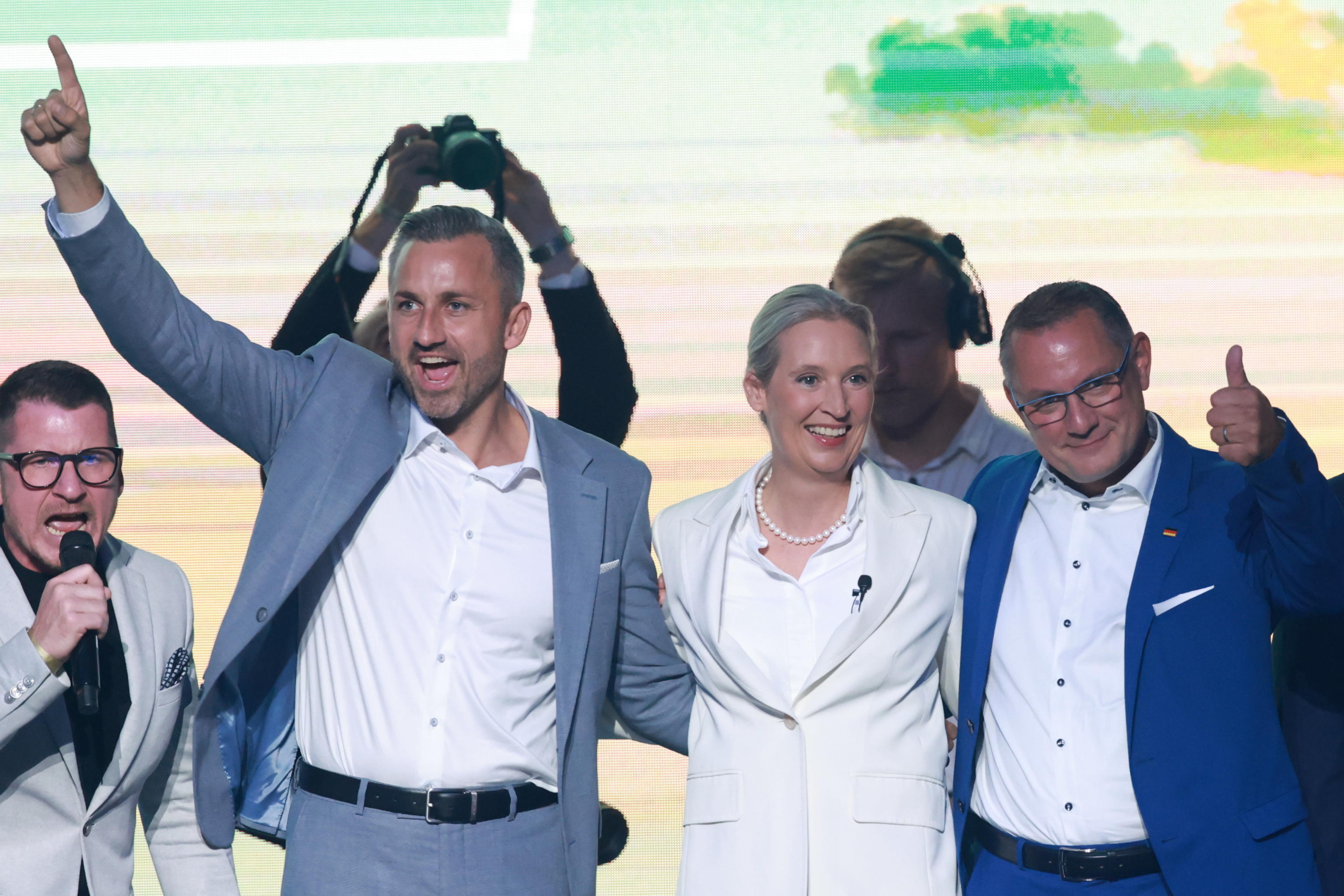 Attenti a “Afv”! Alternative für Vannacci
