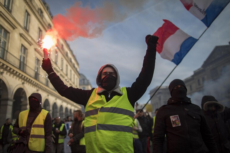 In Francia torna la voglia di gilet gialli