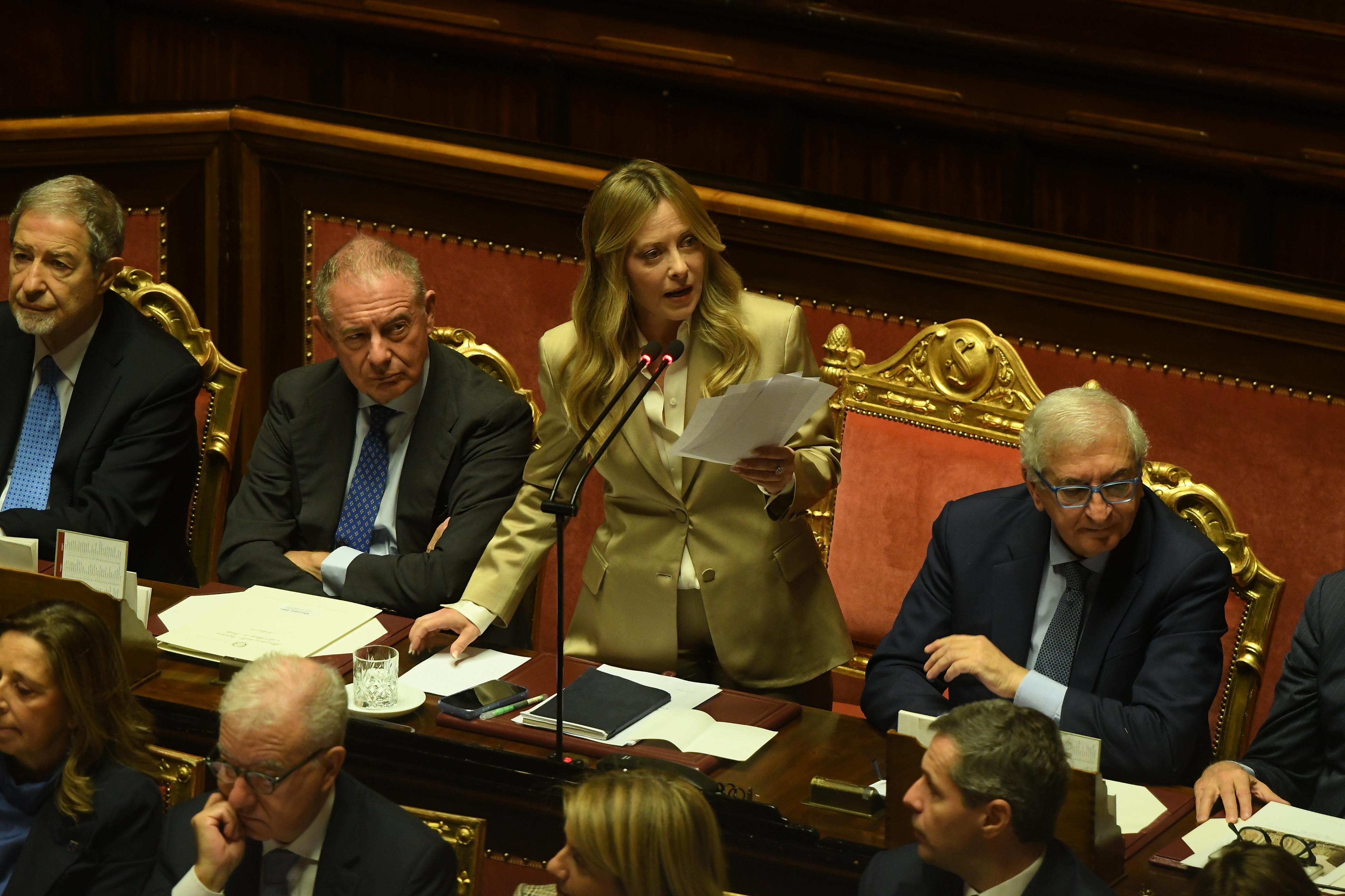 Meloni al Senato: il sostegno a Kiev è di vitale importanza